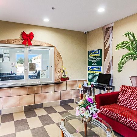 Scottish Inn And Suites בייטאון מראה חיצוני תמונה